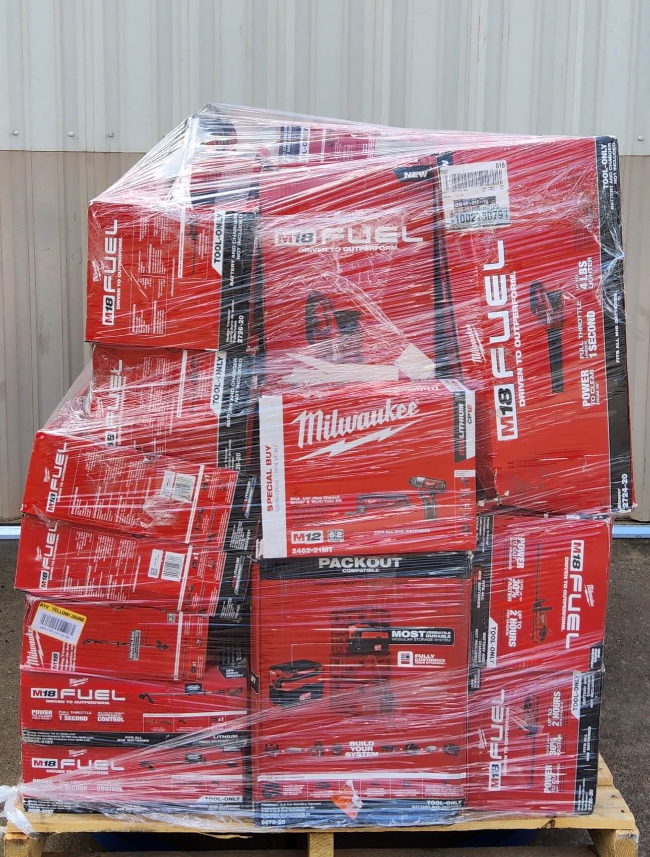 Milwaukee overstock pallets