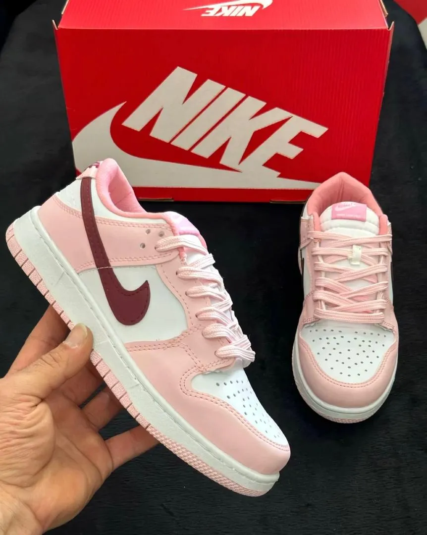 Nike Dunk wholesale
